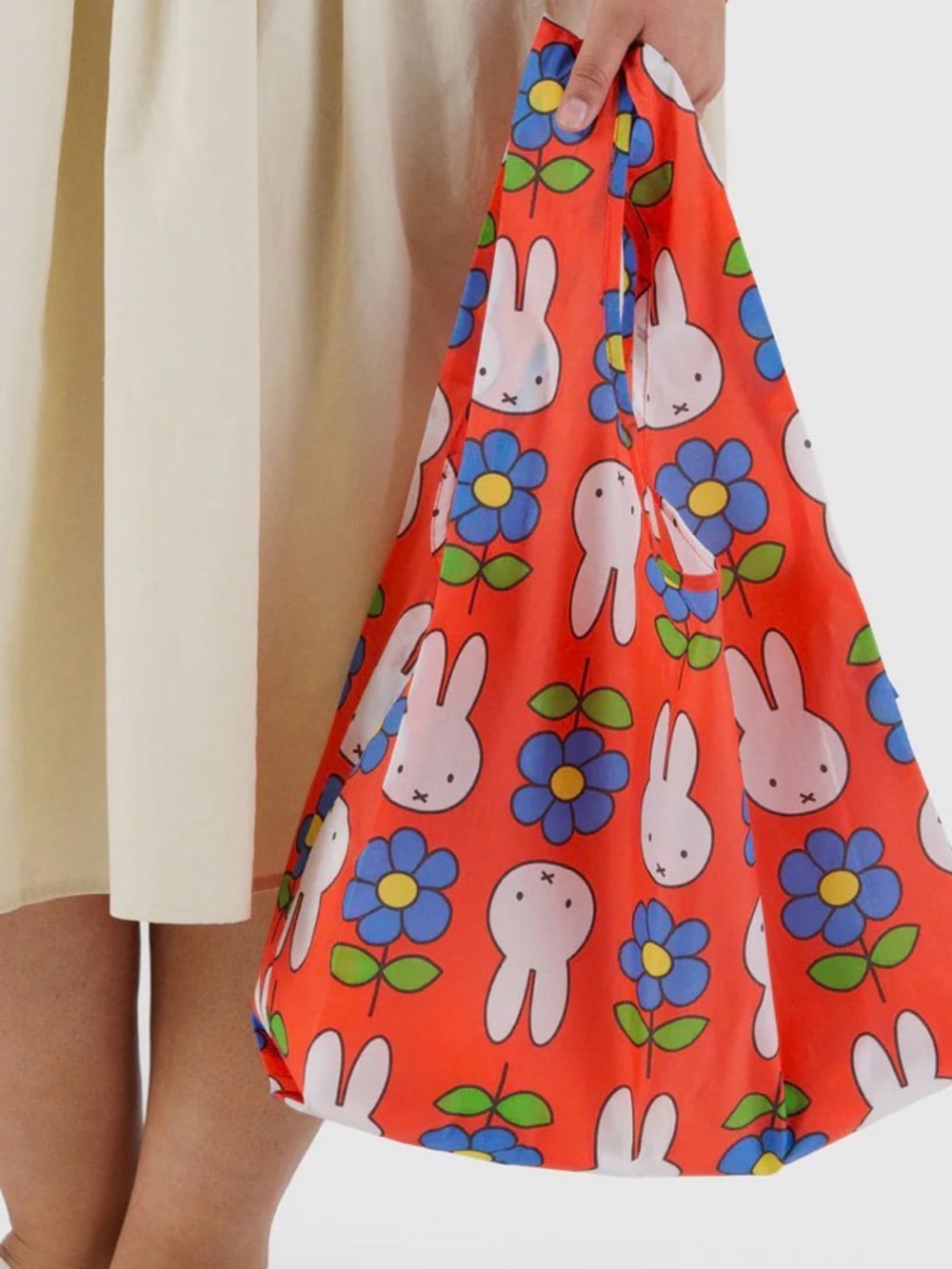 BAGGU Miffy Blue Flower Foldable Tote Shopping Bag - Picture 4 of 4